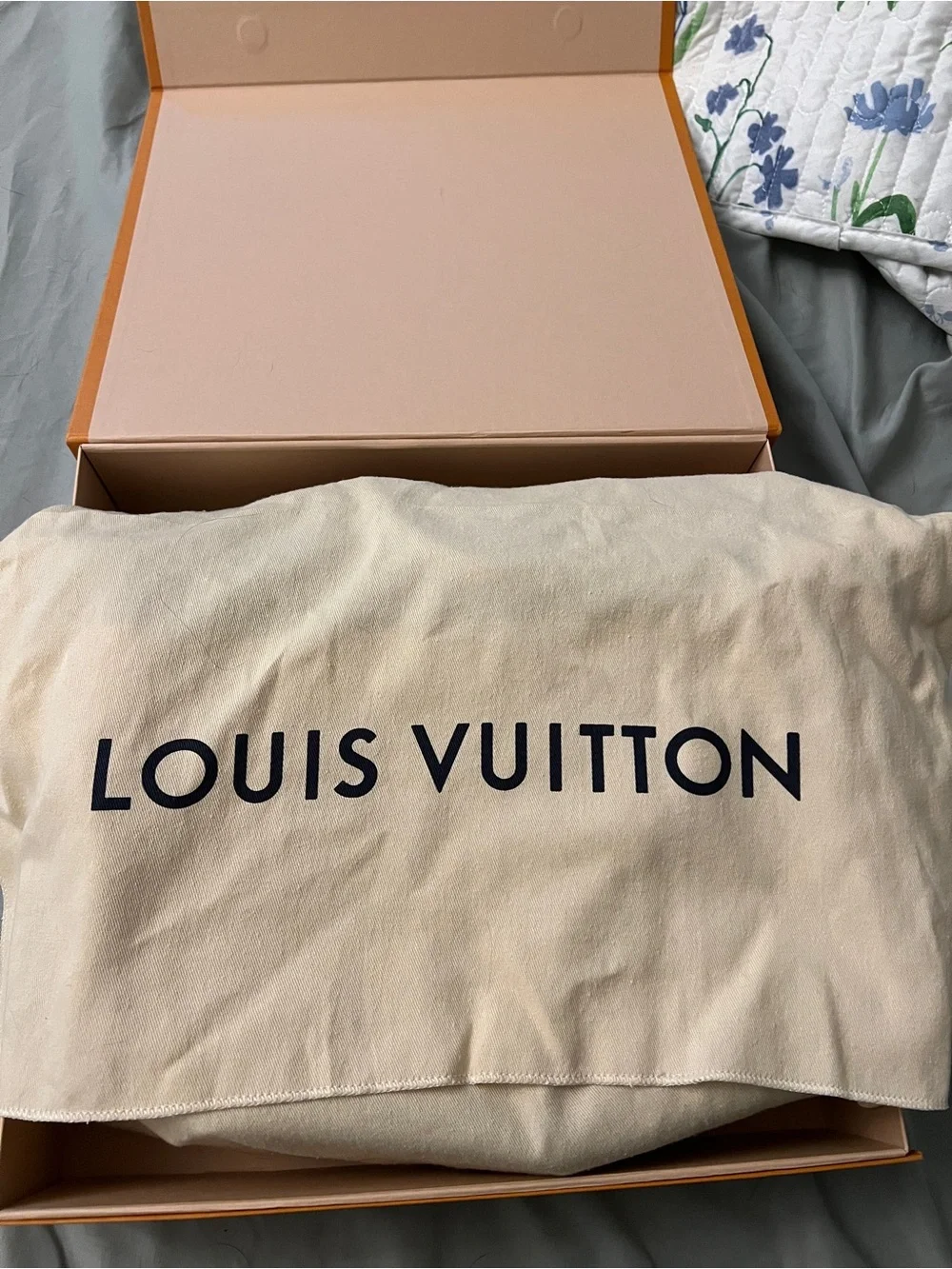 Authentic Louis Vuitton Speedy 35